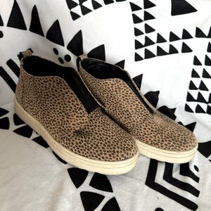 Cute print tall slip-on sneakers